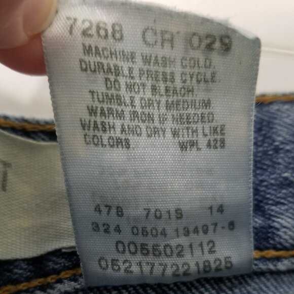 pair 2 of 2: Levi's 550 relaxed 36 x 32 men's jeans - Picture 6 of 8